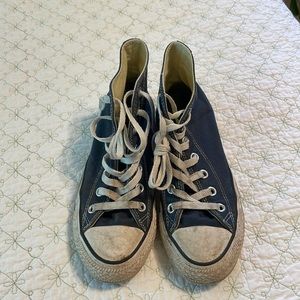 Converse all star womens 6 navy high tops